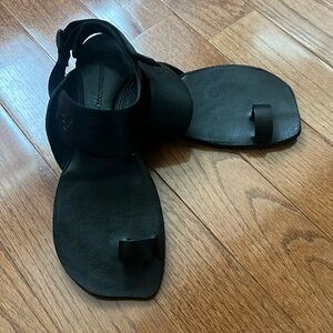 Vivobarefoot Atani Black Sandals, EU 41
